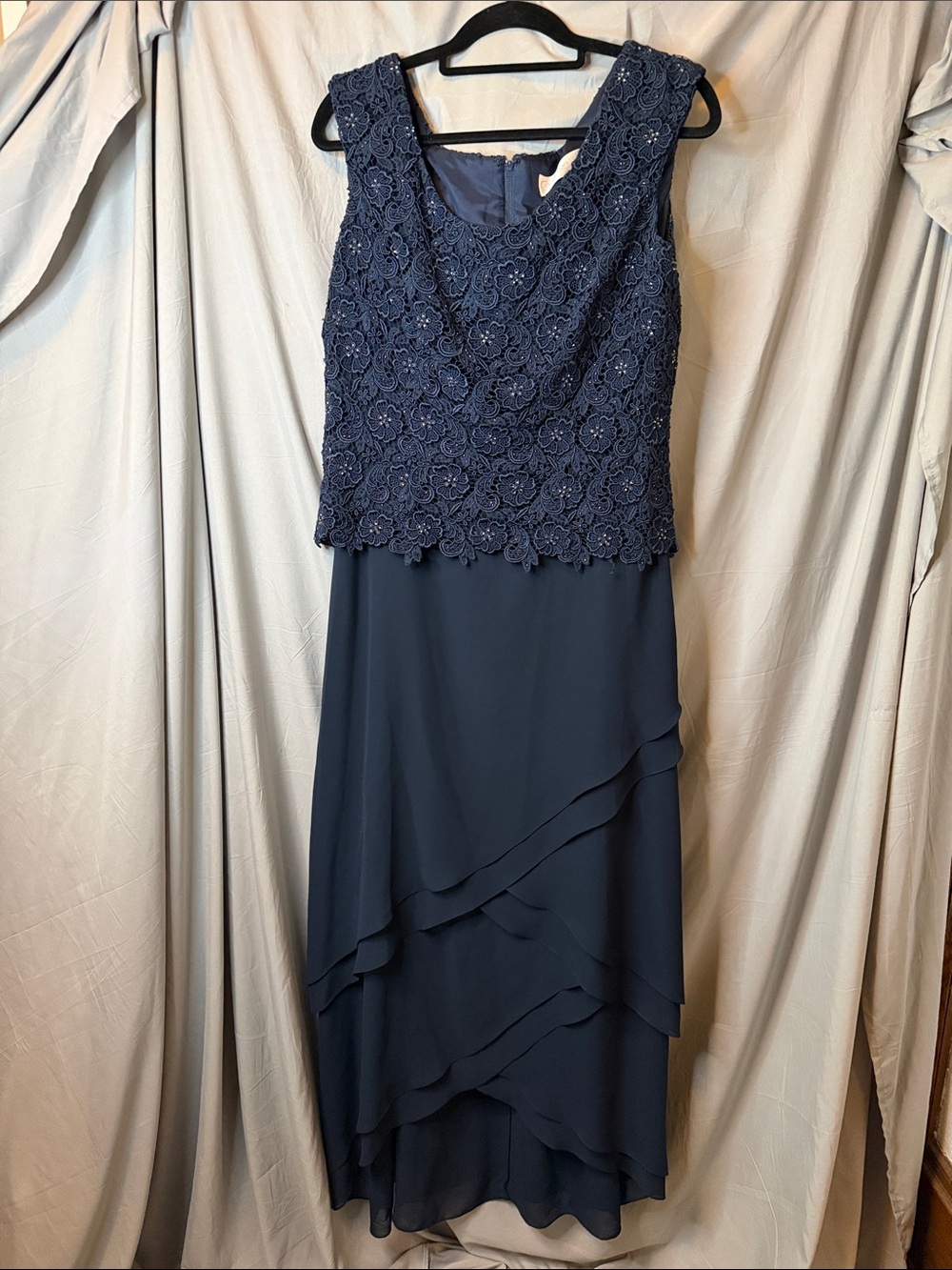 Cameron Blake navy lined beaded top, tiered bottom dress, sz 14 mother evening
